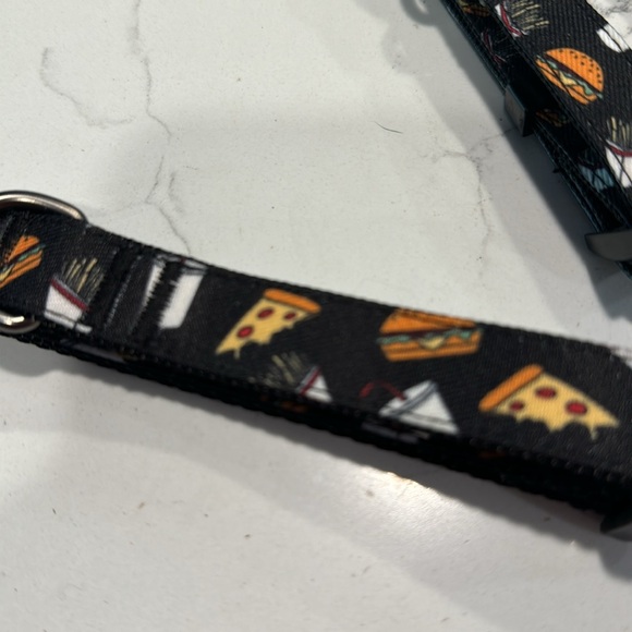 Junk food design dog collar - Picture 3 of 4